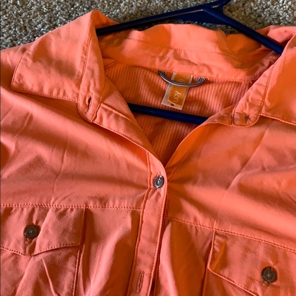 Long Sleeve XL Lucy button up - Picture 2 of 4